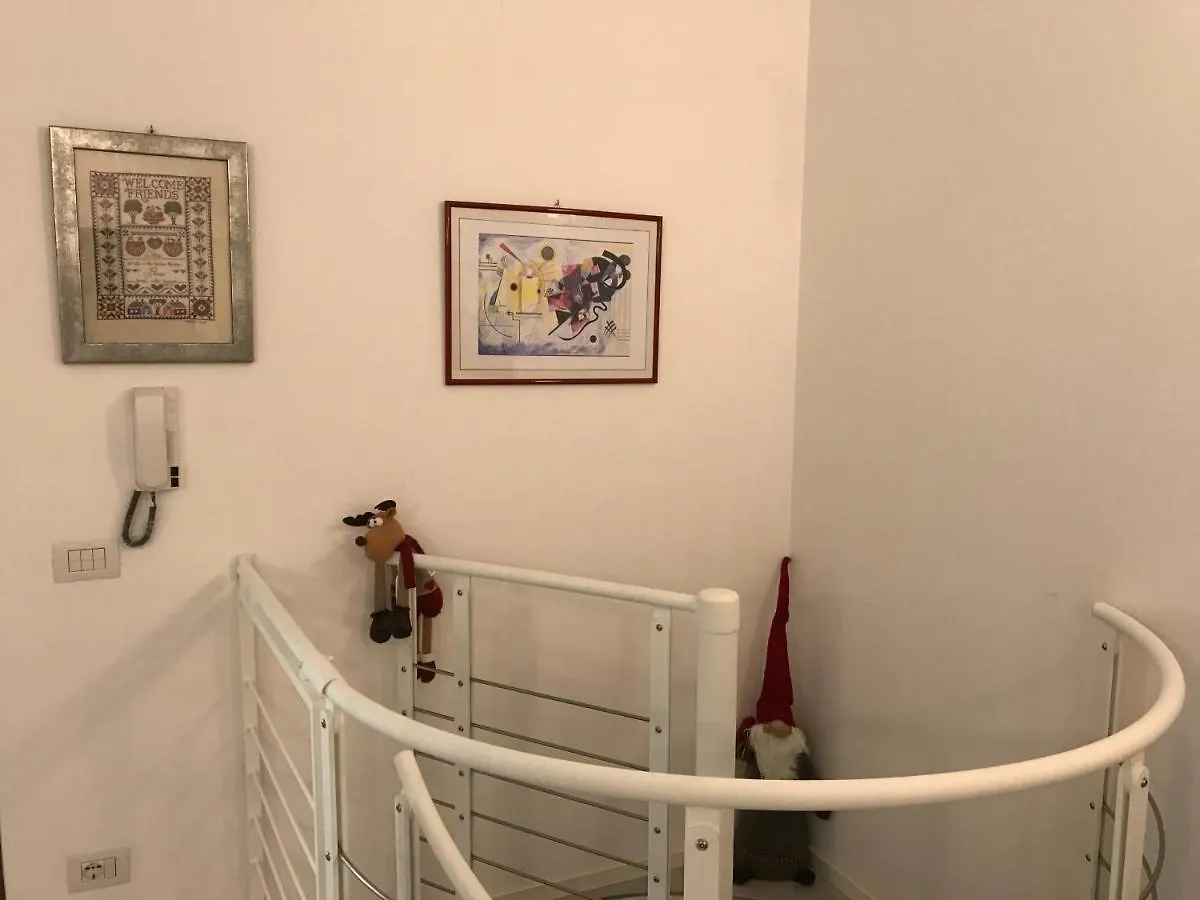 Apartment Casa Mary Due - Trilocale Con Giardino Privato A Due Passi Dal Lago Sirmione