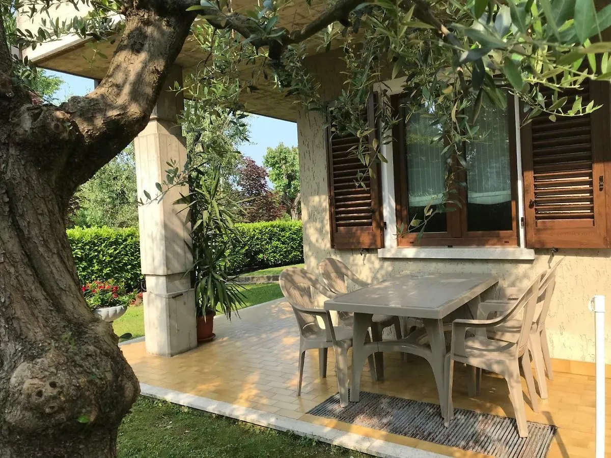 Casa Mary Due - Trilocale Con Giardino Privato A Due Passi Dal Lago Sirmione