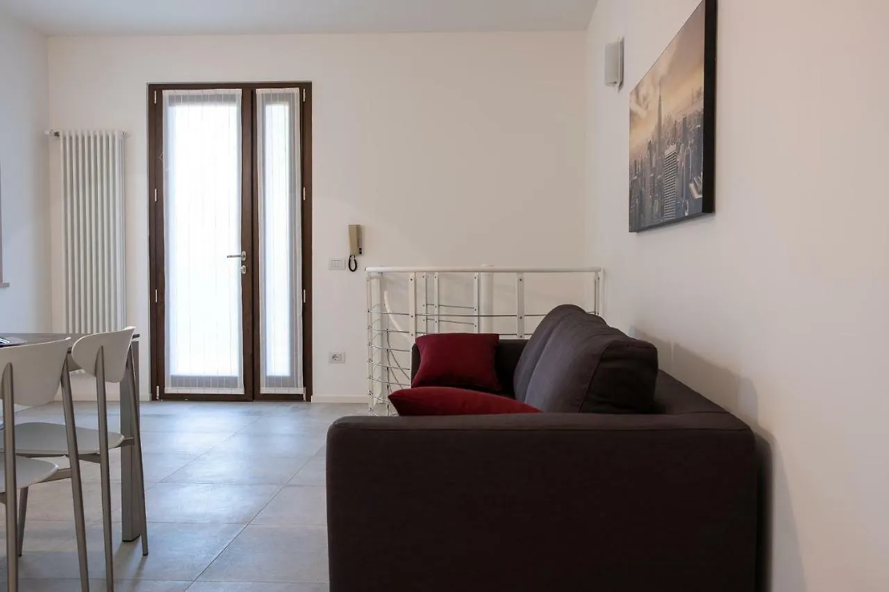 Casa Mary Due - Trilocale Con Giardino Privato A Due Passi Dal Lago Sirmione