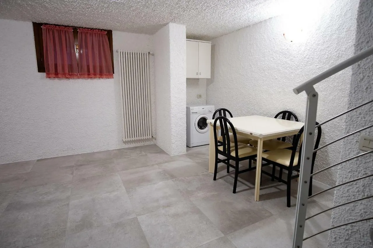 Apartment Casa Mary Due - Trilocale Con Giardino Privato A Due Passi Dal Lago Sirmione