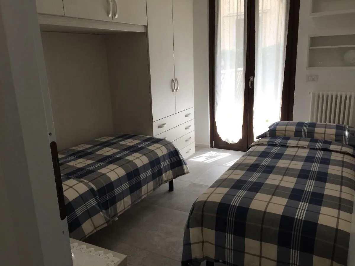 Apartment Casa Mary Due - Trilocale Con Giardino Privato A Due Passi Dal Lago Sirmione